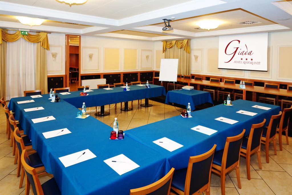Hotel Ristorante Giada Grumolo delle Abbadesse Eksteriør billede